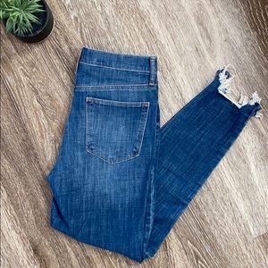 Gap True Skinny Jeans size 28